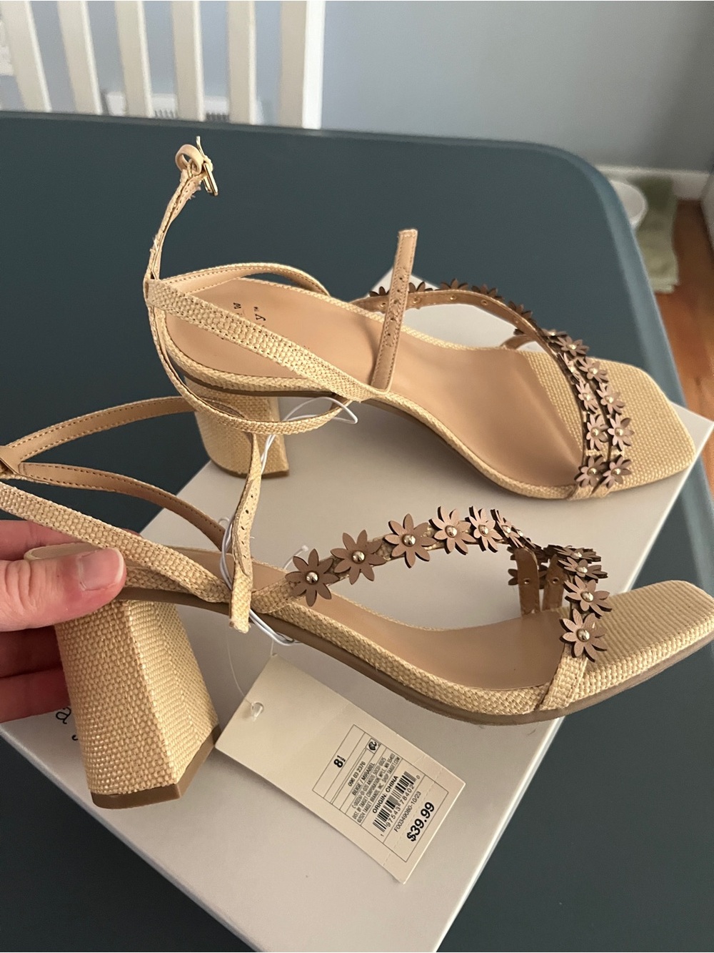 NEW A new day Mirabel heels sandals nude beige floral strappy 8.5 - Picture 3 of 4